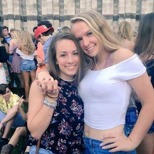 Meet your Posher, Annie